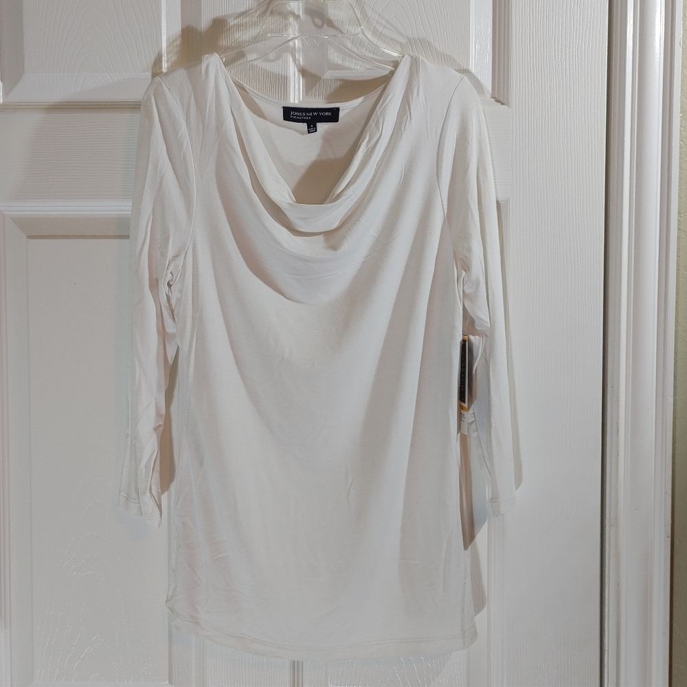 NWT Jones New York, cowl neck top, White, size S.